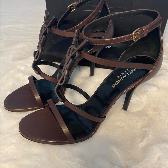 ✨Saint Laurent Cassandra Sandals with brown monogram✨ - Picture 3 of 4